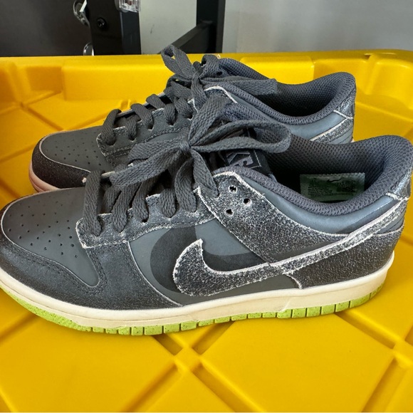 Nike Dunks